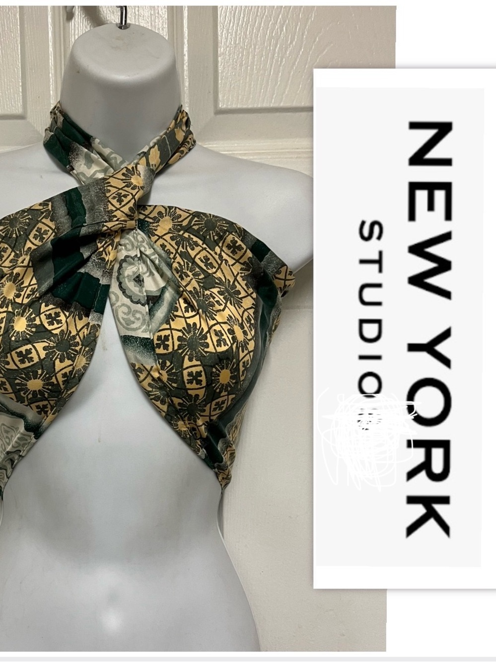 New York STUDIO Multicolored Silk Scarf